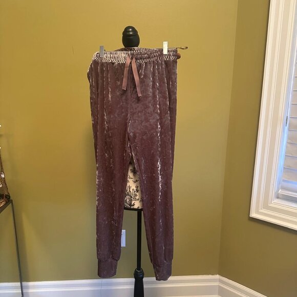 2/$20 TOPSHOP PL CRUSHED VELVET LEGGINGS - Picture 1 of 5